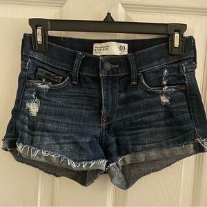 ABERCROMBIE & FITCH LOW RISE DENIM SHORTS